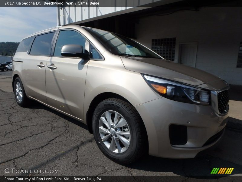 Beechwood Pearl / Camel Beige 2017 Kia Sedona LX
