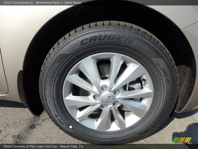 Beechwood Pearl / Camel Beige 2017 Kia Sedona LX