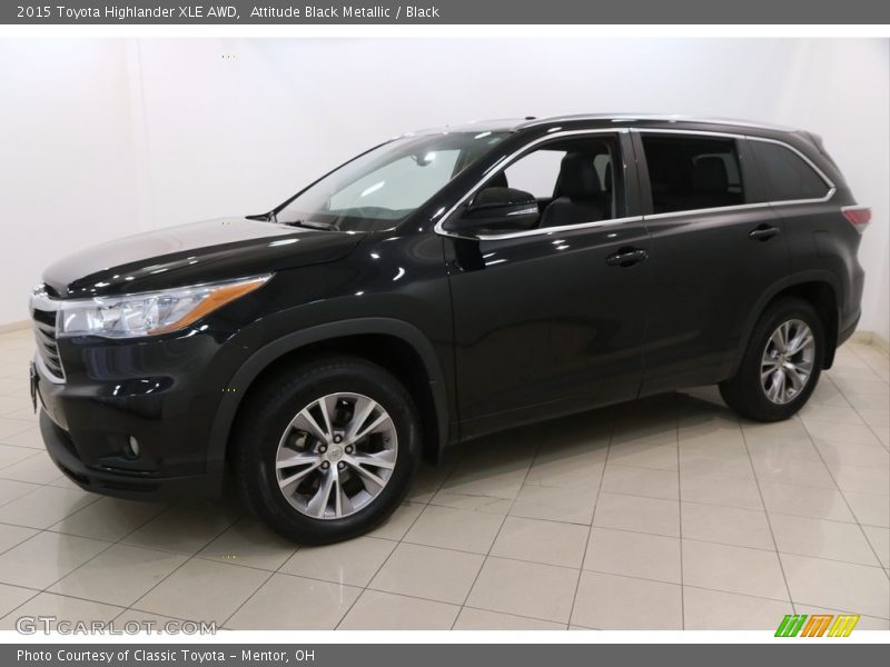 Attitude Black Metallic / Black 2015 Toyota Highlander XLE AWD