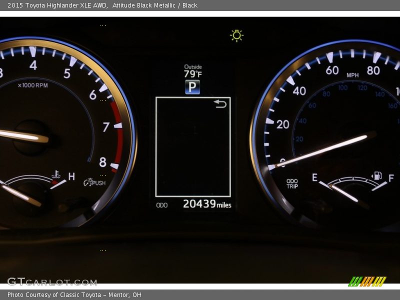 Attitude Black Metallic / Black 2015 Toyota Highlander XLE AWD