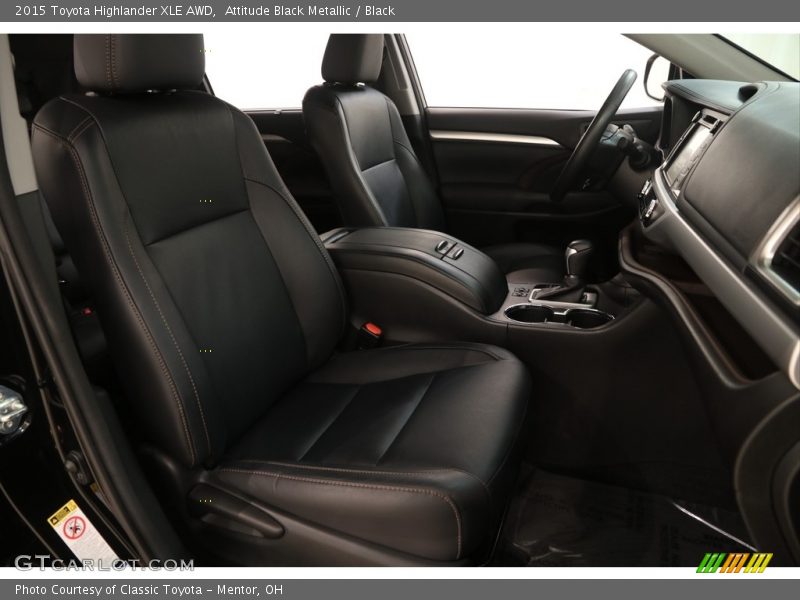 Attitude Black Metallic / Black 2015 Toyota Highlander XLE AWD