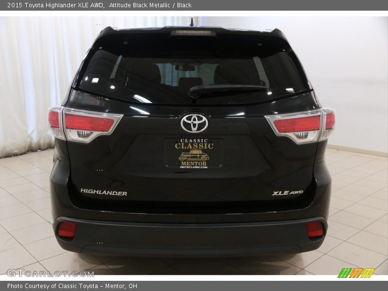 Attitude Black Metallic / Black 2015 Toyota Highlander XLE AWD