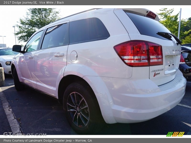 Vice White / Black 2017 Dodge Journey SE