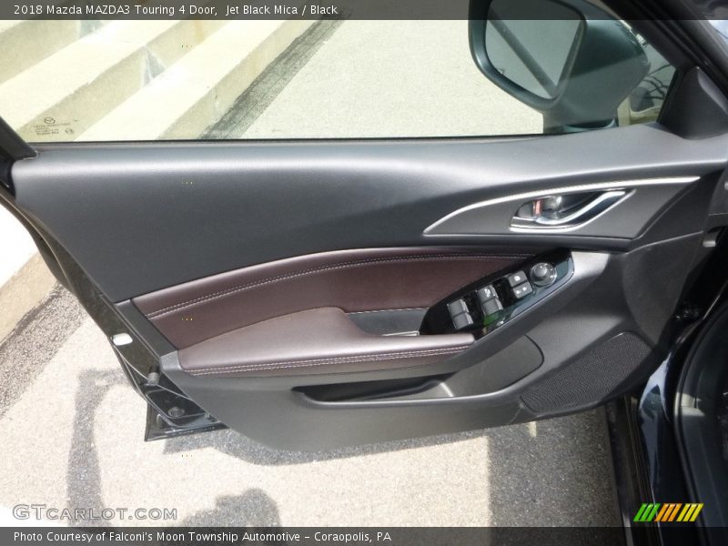 Jet Black Mica / Black 2018 Mazda MAZDA3 Touring 4 Door
