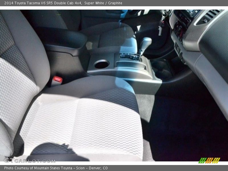 Super White / Graphite 2014 Toyota Tacoma V6 SR5 Double Cab 4x4