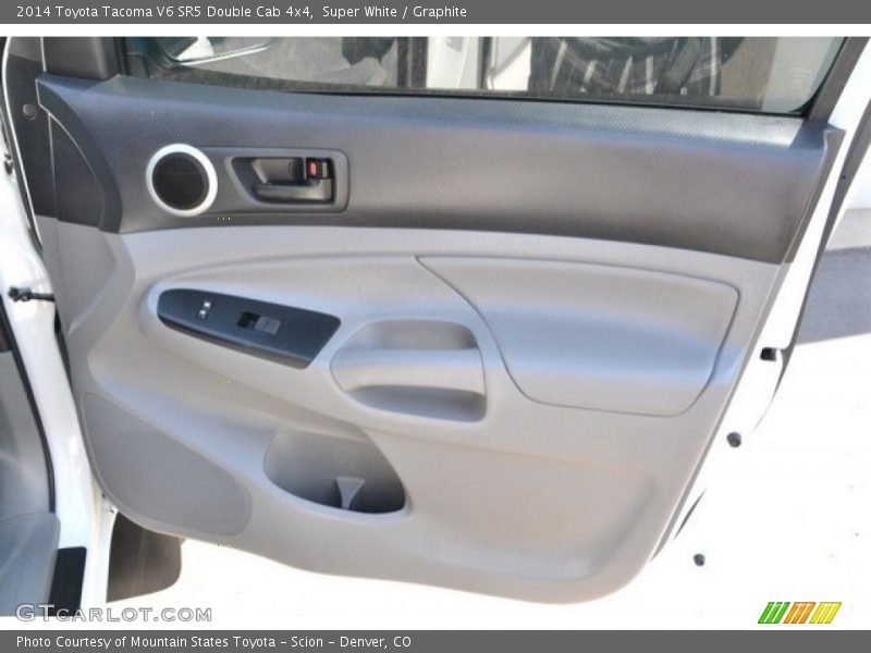 Super White / Graphite 2014 Toyota Tacoma V6 SR5 Double Cab 4x4
