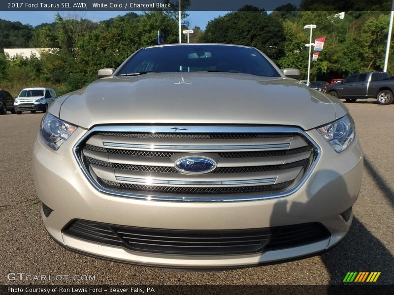 White Gold / Charcoal Black 2017 Ford Taurus SEL AWD