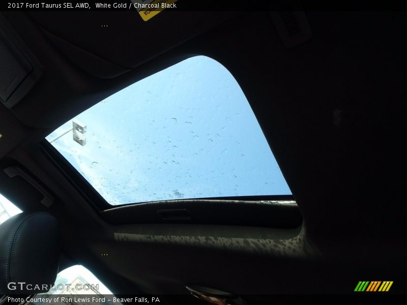 White Gold / Charcoal Black 2017 Ford Taurus SEL AWD