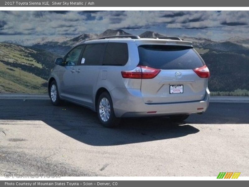 Silver Sky Metallic / Ash 2017 Toyota Sienna XLE
