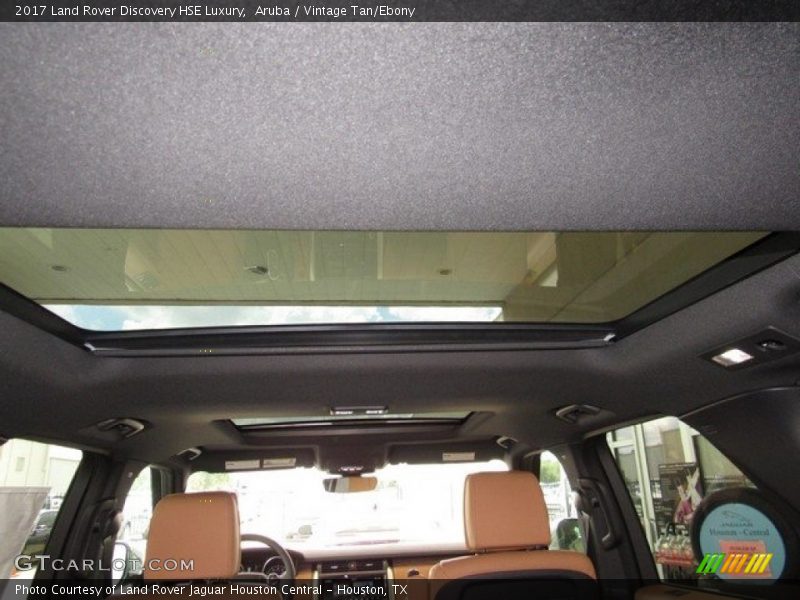 Aruba / Vintage Tan/Ebony 2017 Land Rover Discovery HSE Luxury