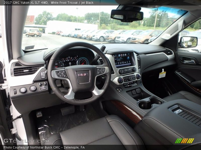  2017 Yukon XL SLT 4WD Jet Black Interior