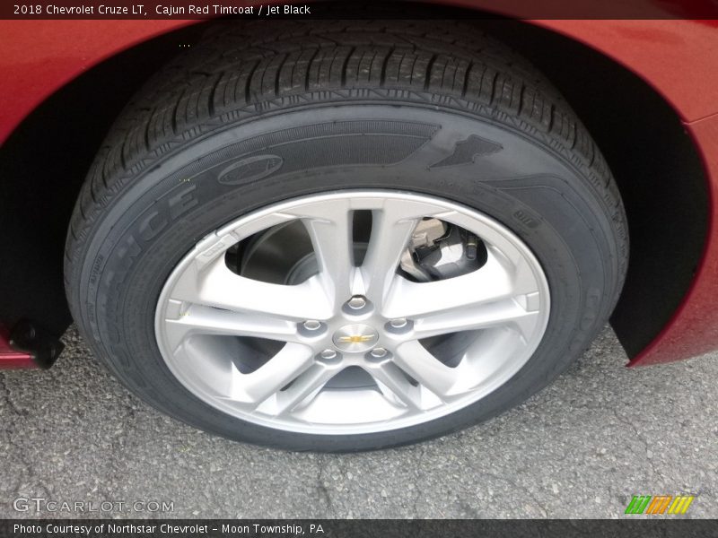 Cajun Red Tintcoat / Jet Black 2018 Chevrolet Cruze LT