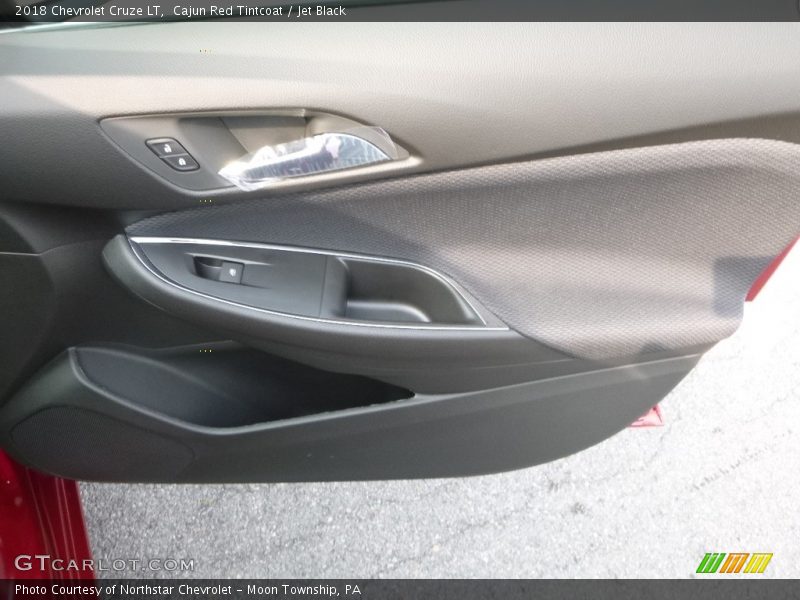 Cajun Red Tintcoat / Jet Black 2018 Chevrolet Cruze LT