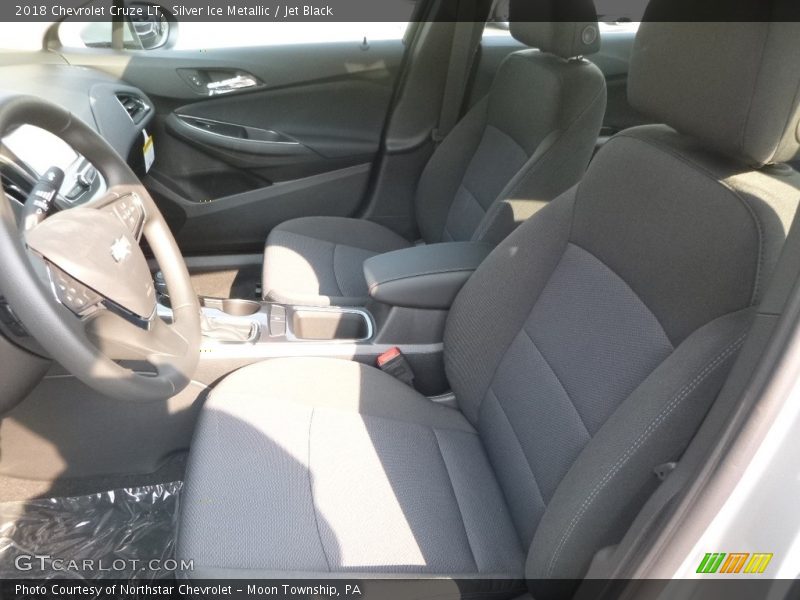 Silver Ice Metallic / Jet Black 2018 Chevrolet Cruze LT