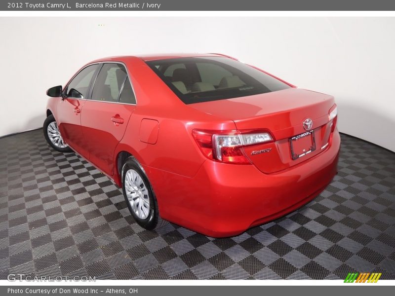 Barcelona Red Metallic / Ivory 2012 Toyota Camry L