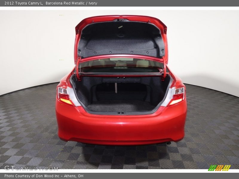 Barcelona Red Metallic / Ivory 2012 Toyota Camry L