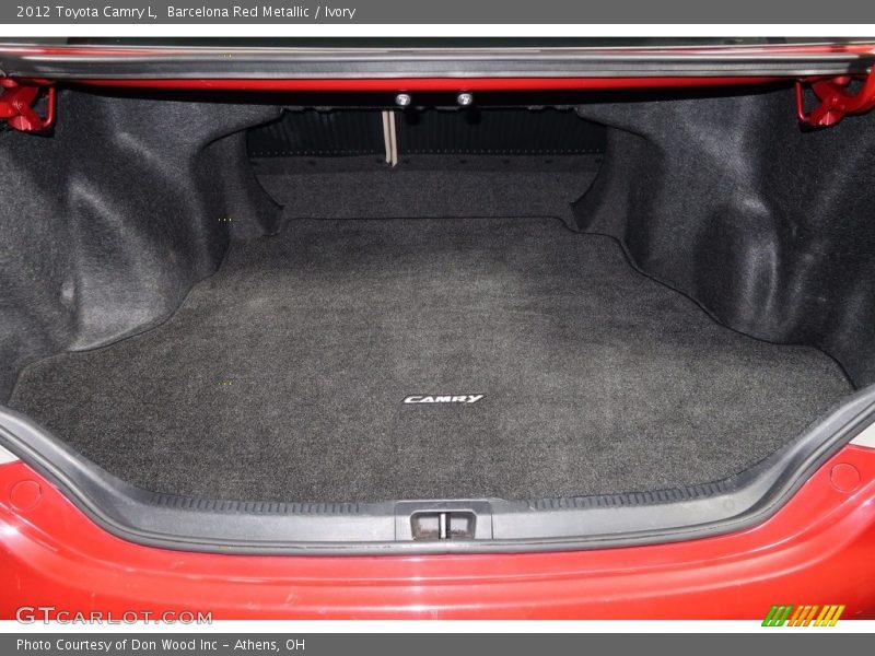 Barcelona Red Metallic / Ivory 2012 Toyota Camry L