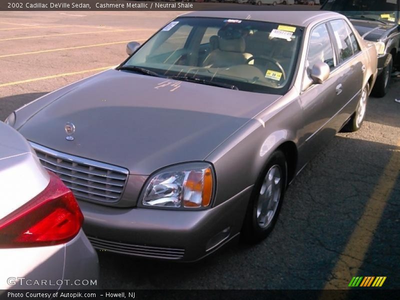 Cashmere Metallic / Neutral Shale 2002 Cadillac DeVille Sedan