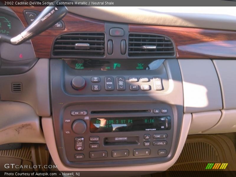 Cashmere Metallic / Neutral Shale 2002 Cadillac DeVille Sedan