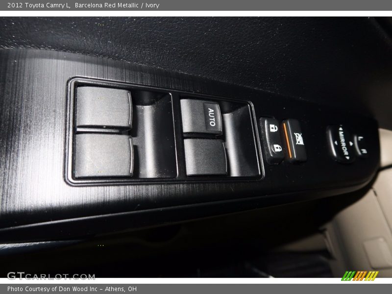 Barcelona Red Metallic / Ivory 2012 Toyota Camry L
