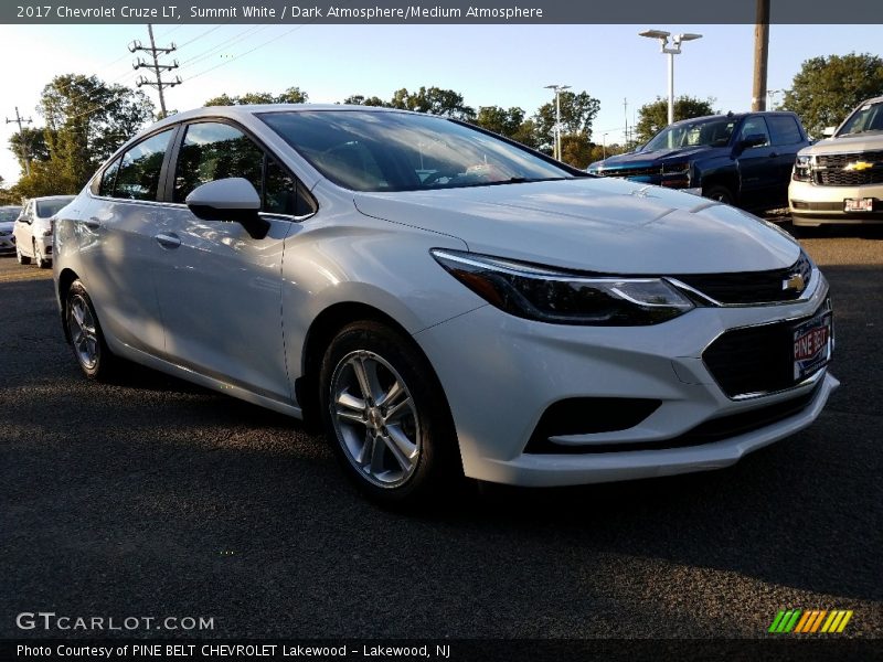 Summit White / Dark Atmosphere/Medium Atmosphere 2017 Chevrolet Cruze LT