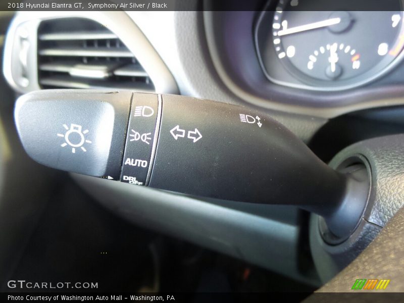Symphony Air Silver / Black 2018 Hyundai Elantra GT