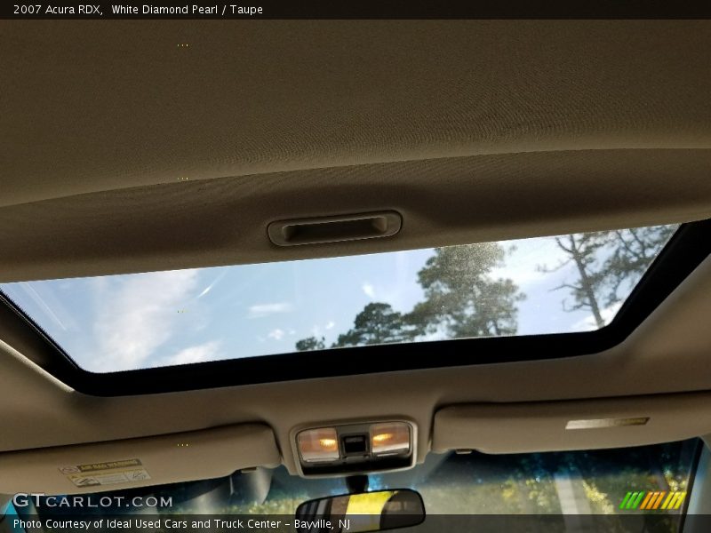 White Diamond Pearl / Taupe 2007 Acura RDX