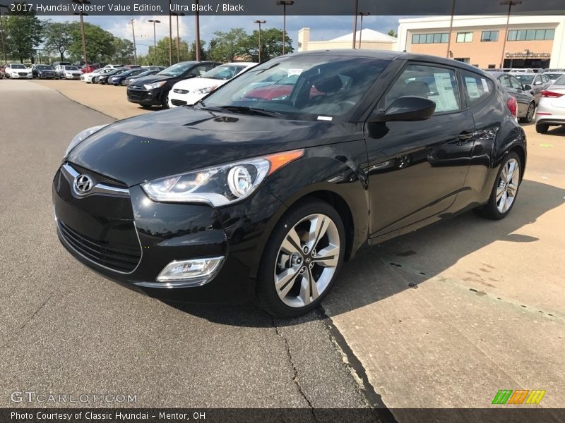 Front 3/4 View of 2017 Veloster Value Edition