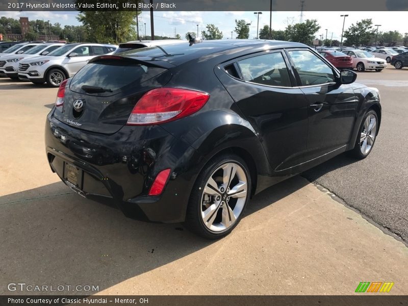 Ultra Black / Black 2017 Hyundai Veloster Value Edition