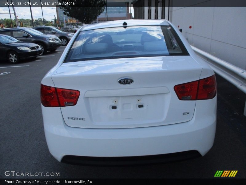 Clear White / Stone 2010 Kia Forte EX