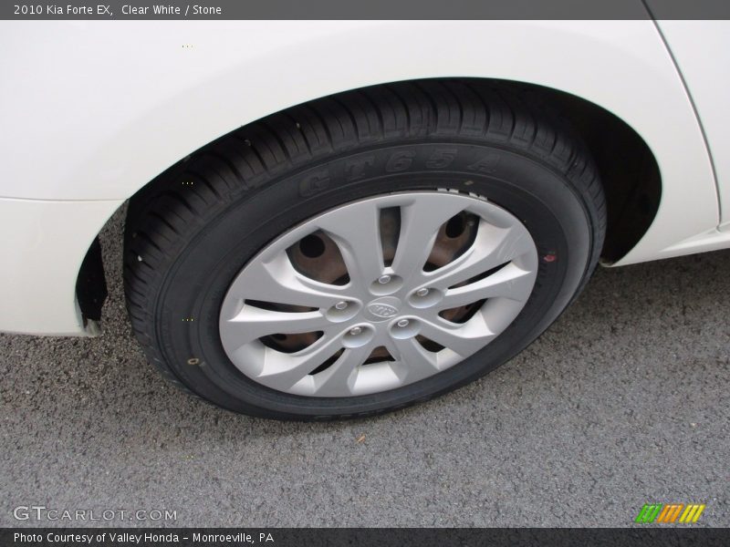 Clear White / Stone 2010 Kia Forte EX