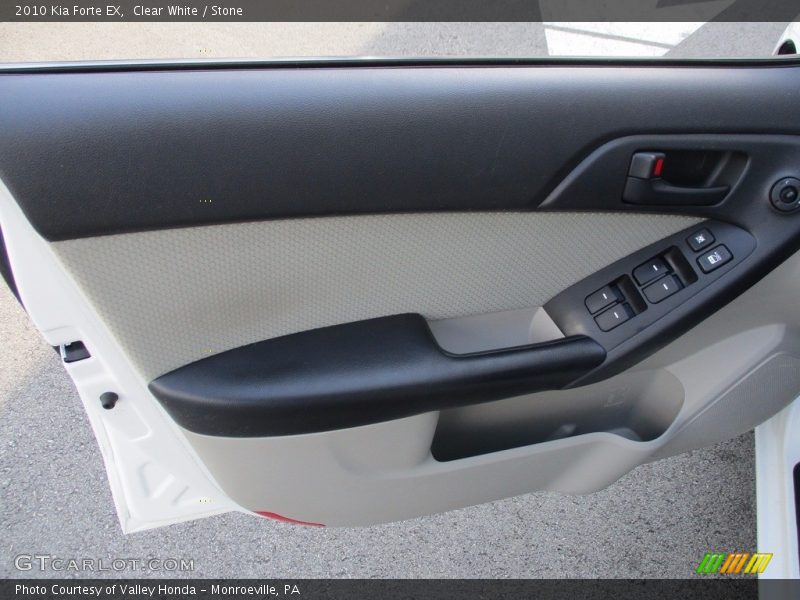 Clear White / Stone 2010 Kia Forte EX