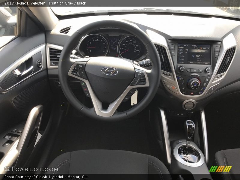 Triathlon Gray / Black 2017 Hyundai Veloster