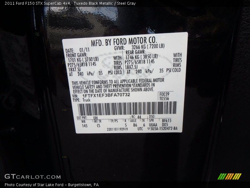 Tuxedo Black Metallic / Steel Gray 2011 Ford F150 STX SuperCab 4x4