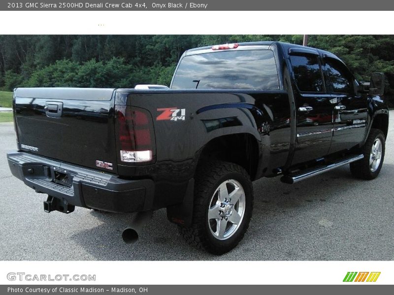 Onyx Black / Ebony 2013 GMC Sierra 2500HD Denali Crew Cab 4x4