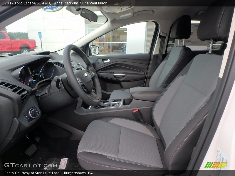 White Platinum / Charcoal Black 2017 Ford Escape SE 4WD