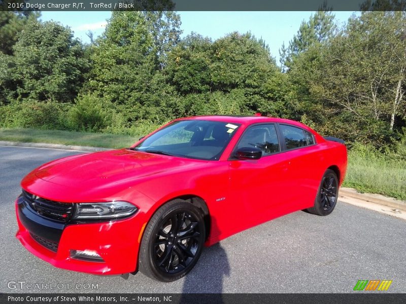 TorRed / Black 2016 Dodge Charger R/T