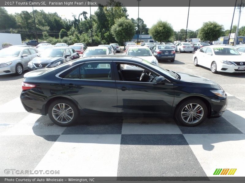 Parisian Night Pearl / Black 2017 Toyota Camry SE