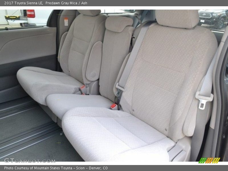 Predawn Gray Mica / Ash 2017 Toyota Sienna LE