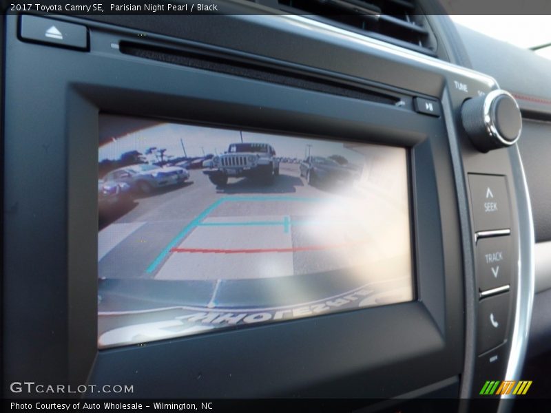 Parisian Night Pearl / Black 2017 Toyota Camry SE