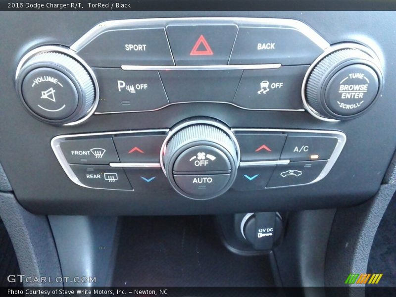 TorRed / Black 2016 Dodge Charger R/T