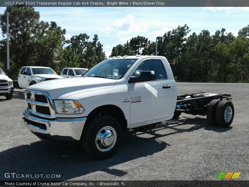 Bright White / Black/Diesel Gray 2017 Ram 3500 Tradesman Regular Cab 4x4 Chassis