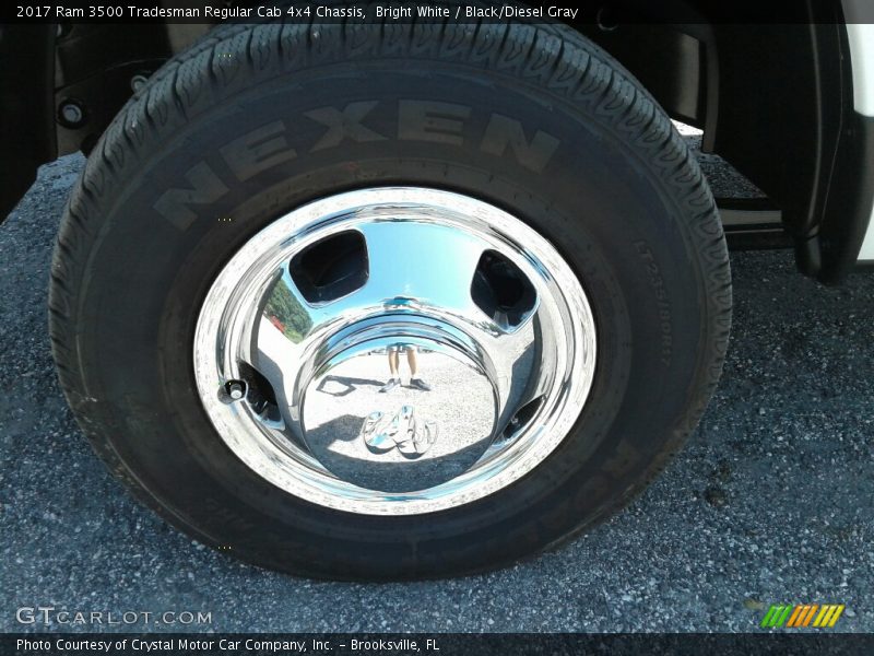 Bright White / Black/Diesel Gray 2017 Ram 3500 Tradesman Regular Cab 4x4 Chassis