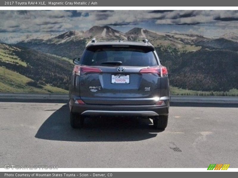 Magnetic Gray Metallic / Ash 2017 Toyota RAV4 XLE