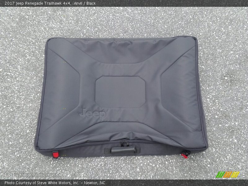 Anvil / Black 2017 Jeep Renegade Trailhawk 4x4