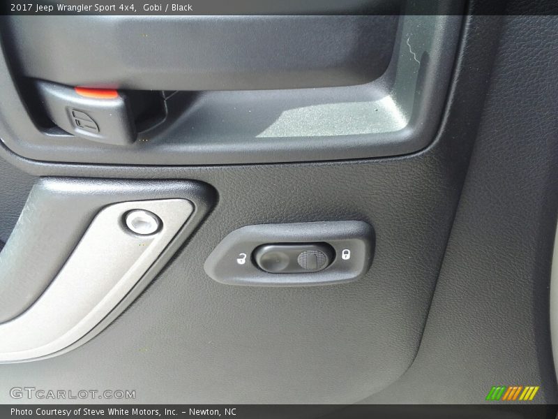 Gobi / Black 2017 Jeep Wrangler Sport 4x4