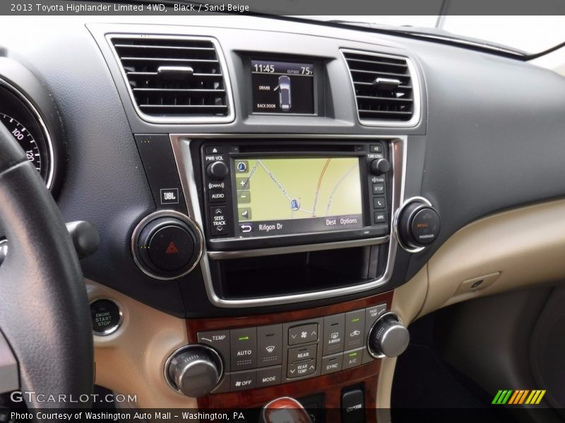Black / Sand Beige 2013 Toyota Highlander Limited 4WD
