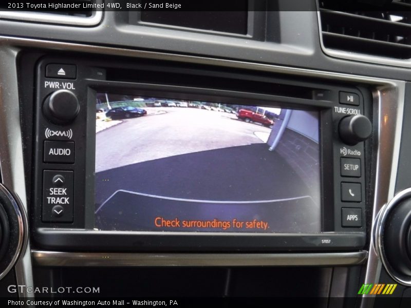 Black / Sand Beige 2013 Toyota Highlander Limited 4WD