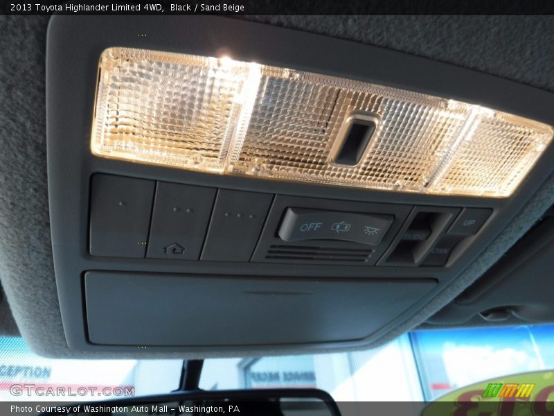 Black / Sand Beige 2013 Toyota Highlander Limited 4WD