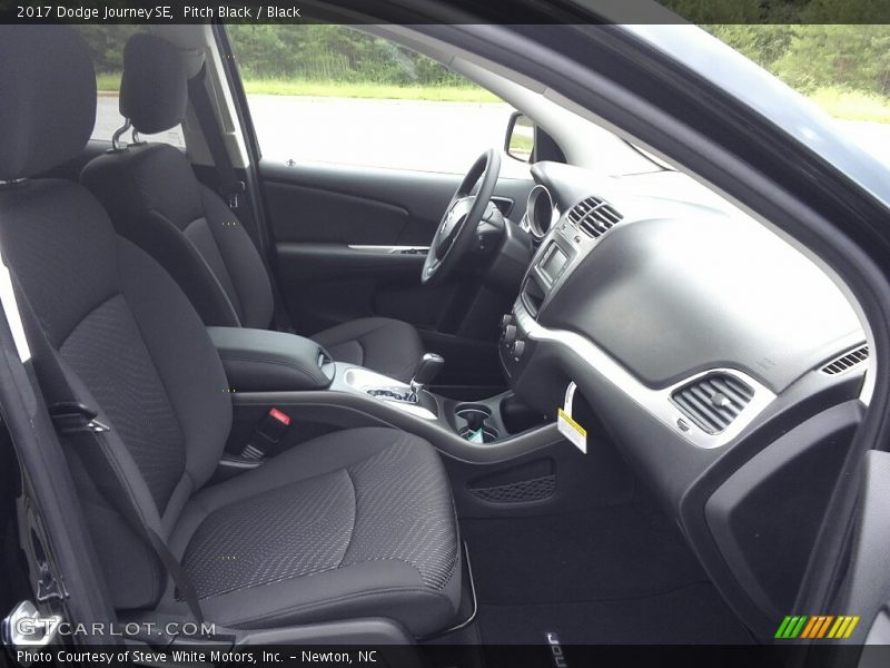 Pitch Black / Black 2017 Dodge Journey SE